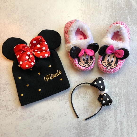 Disney Other - Minnie Hat & Slippers With Headband Bundle
